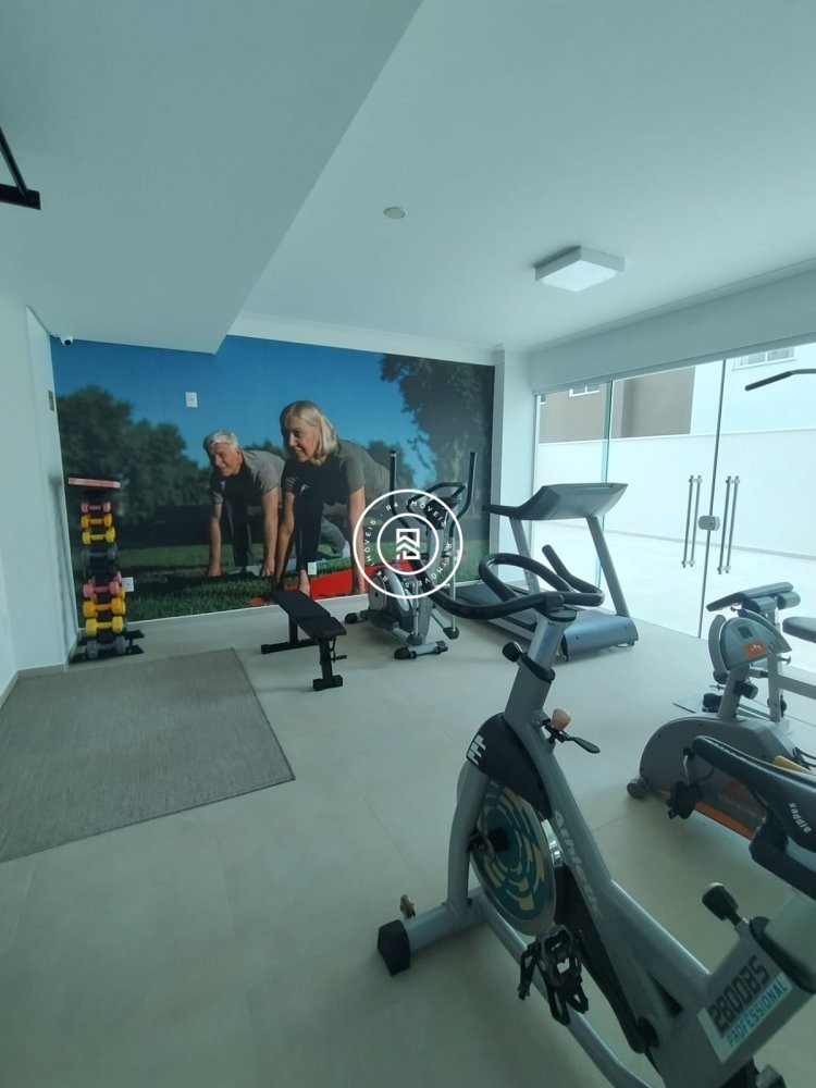 Apartamento com vista mar e 4 dormitrios 