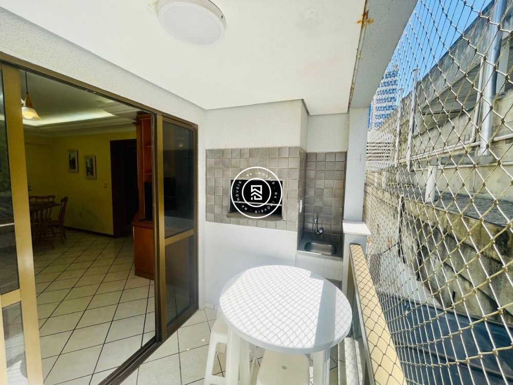 Apartamento Lateral Mar 03 quartos em Meia Praia