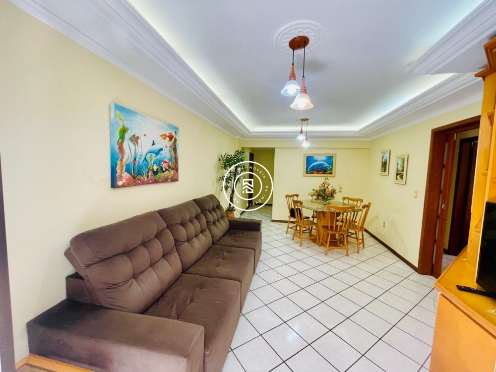 Apartamento Lateral Mar 03 quartos em Meia Praia