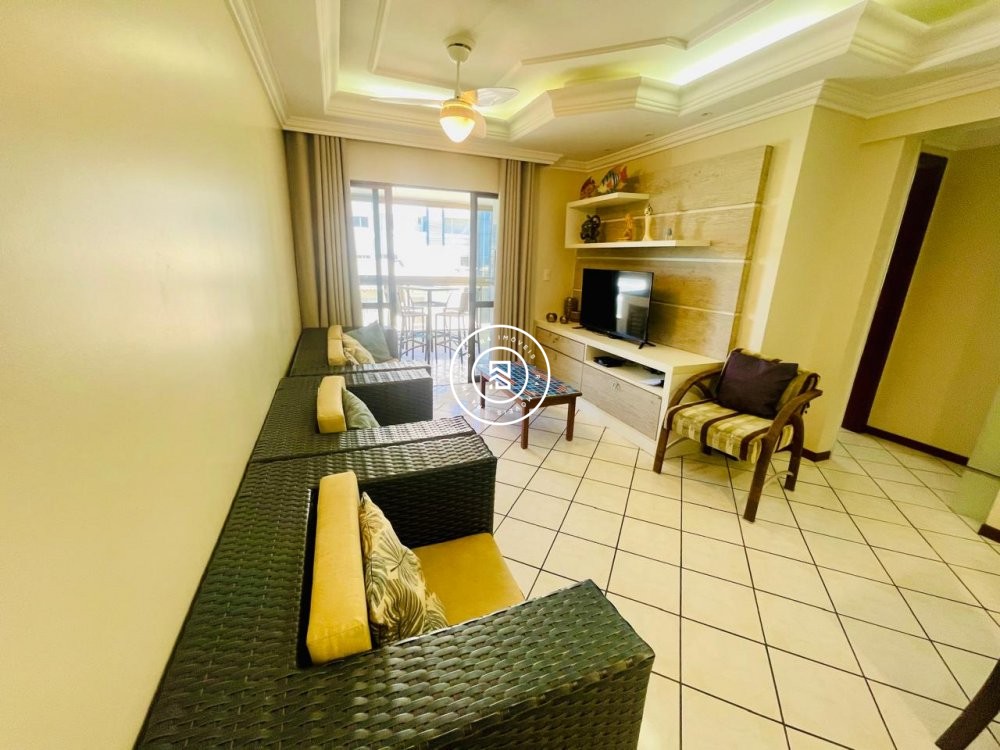 Apartamento Latral mar, 03 dormitorios, 01 vaga, M