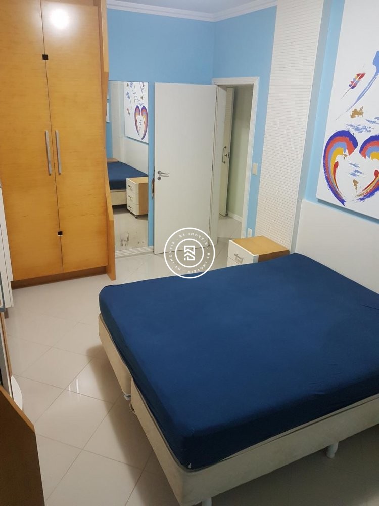 Apartamento a 150m do mar, 04 dormitorios, 01 vaga