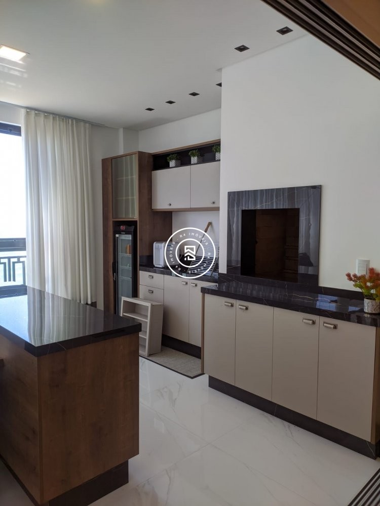 Apartamento Frente Mar 04 suites, 03 vagas, Meia P