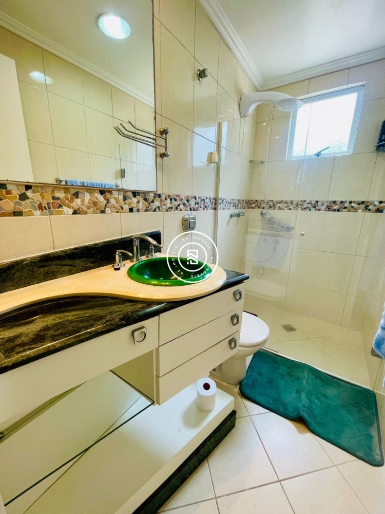 Apartamento Frente mar, 03 dormitorios, 02 vagas, 