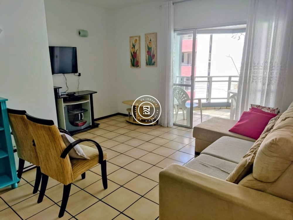 Apartamento Quadra mar 03 dormitorios, 01 vaga, Me