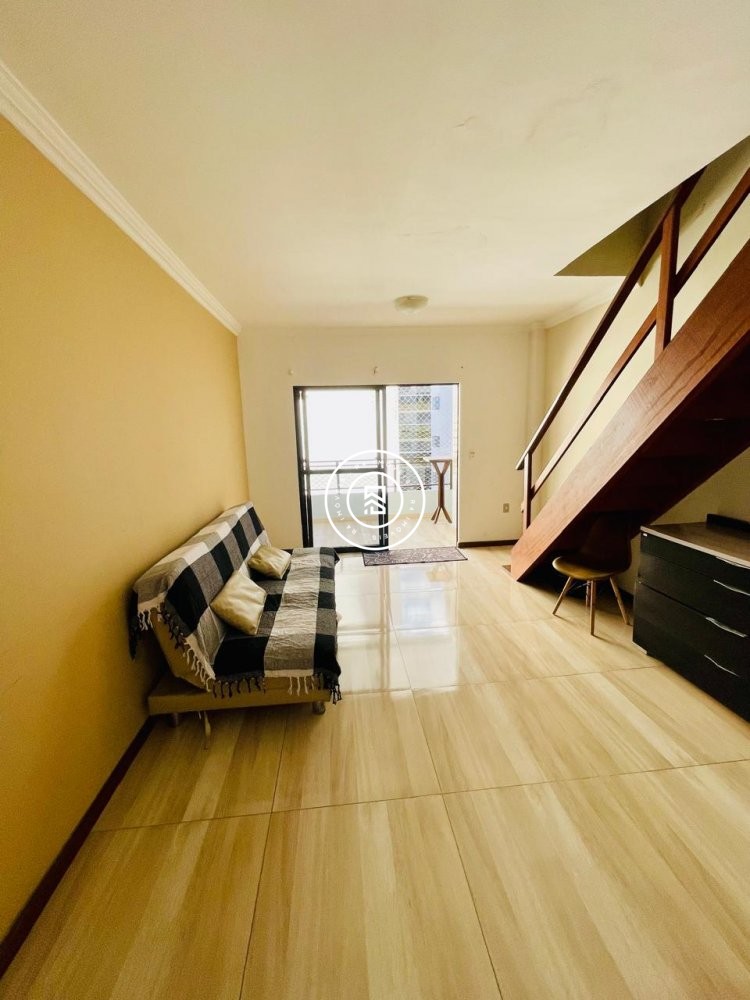 Apartamento 04 dormitorios, 01 vaga, Meia Praia