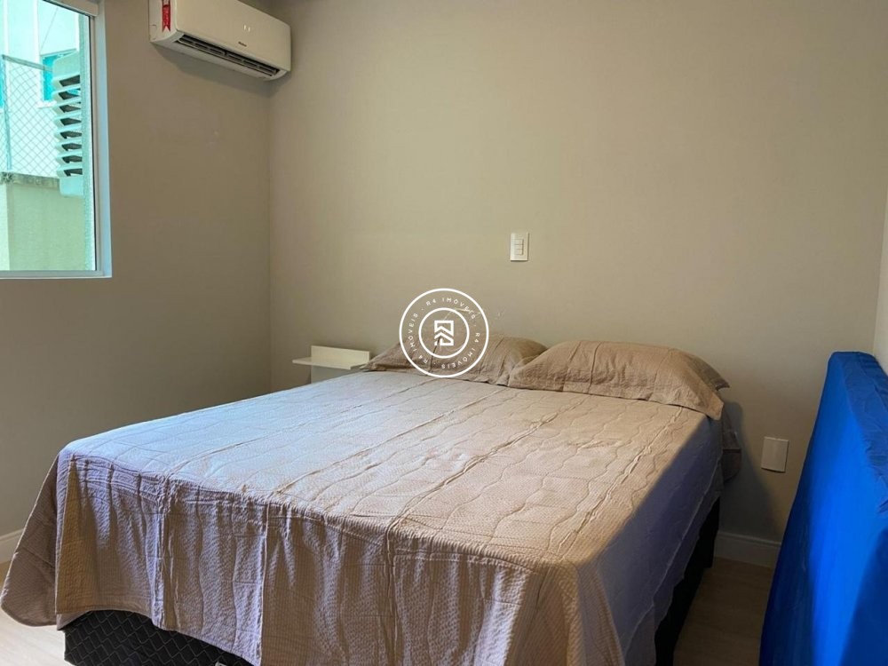 Apartamento a 100 metros do mar, 03 suites, 02 vag