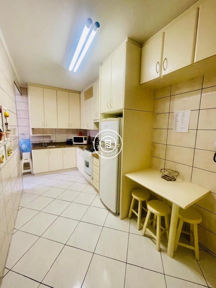 Apartamento Frente Mar 03 quartos, 01 vaga, Meia P