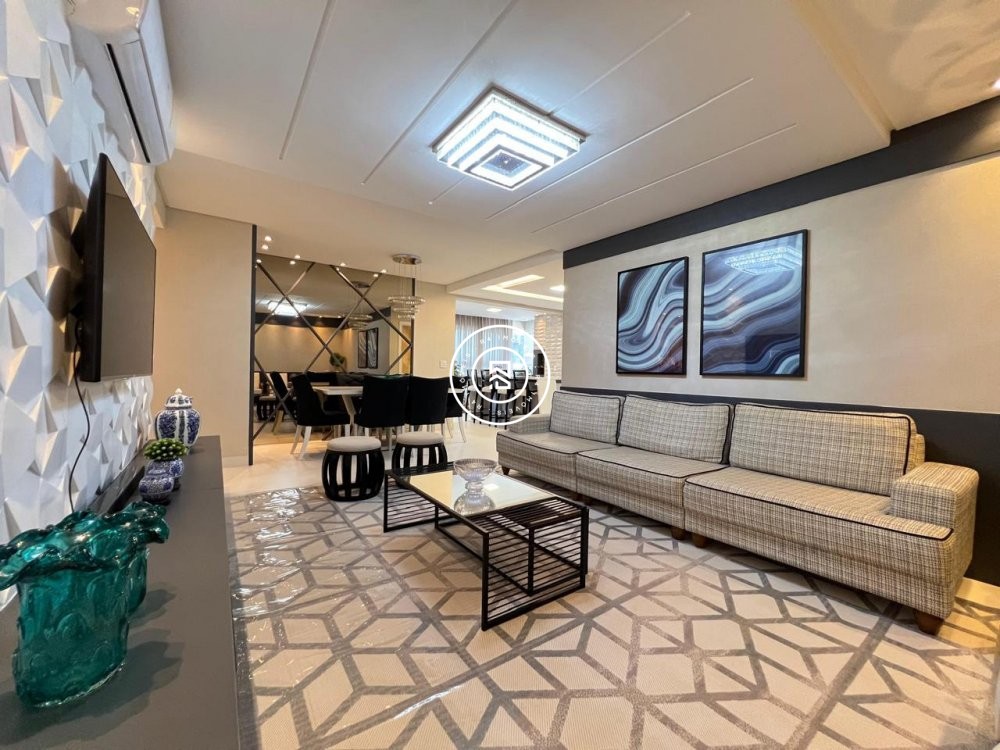 Apartamento com mob�lia � venda