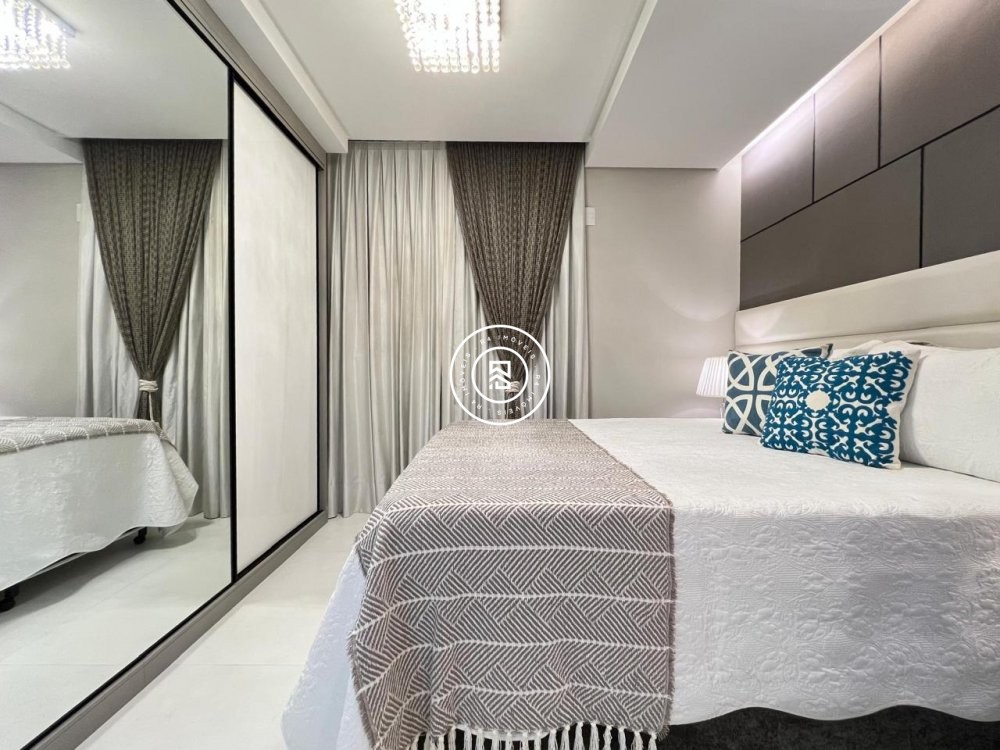 Apartamento com mob�lia � venda