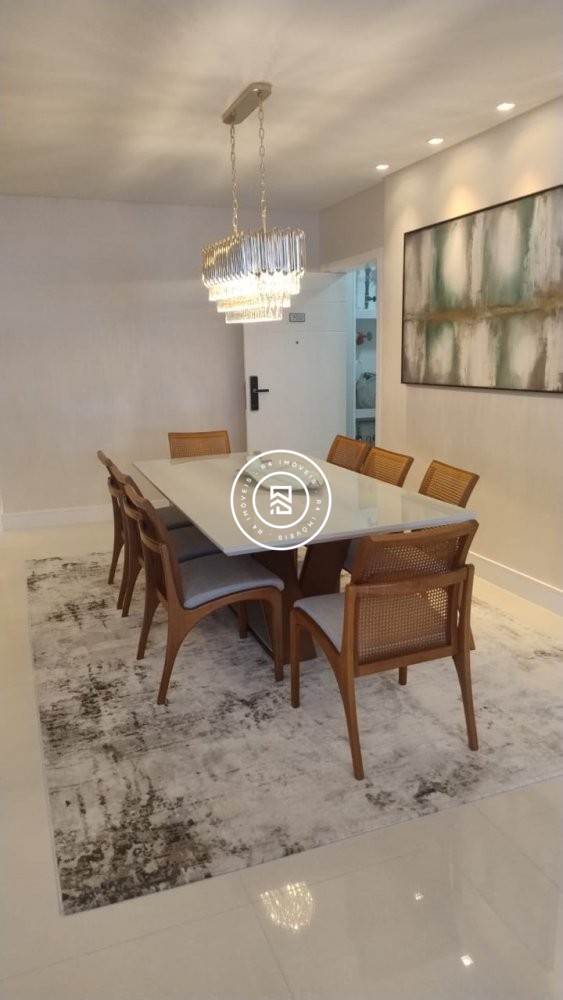 Apto showroom a 70m do mar