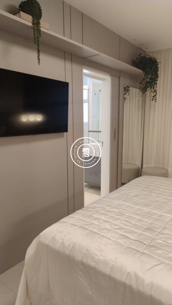 Apto showroom a 70m do mar