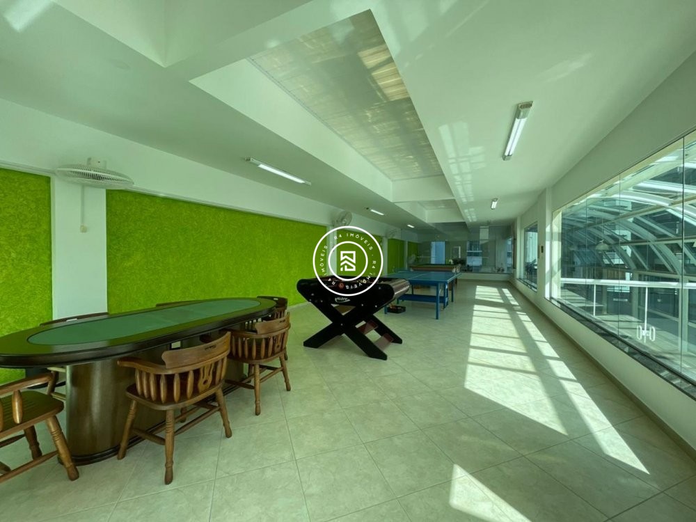 Apto mobiliado na Meia Praia - Itapema