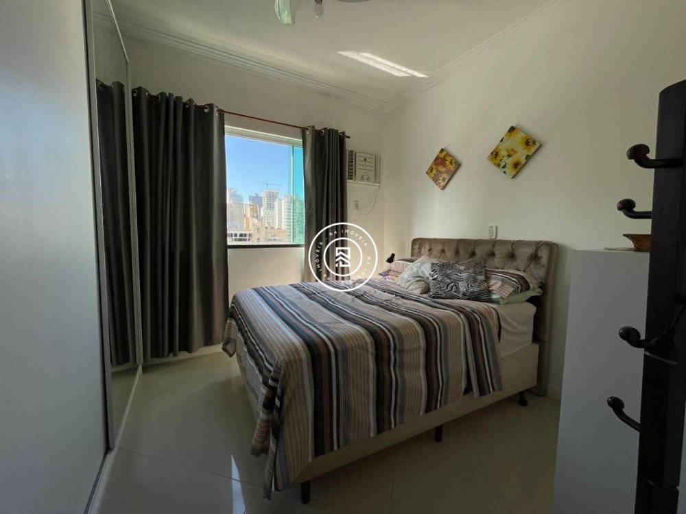 Apto mobiliado na Meia Praia - Itapema