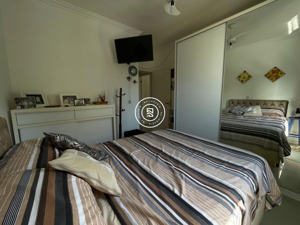 Apto mobiliado na Meia Praia - Itapema