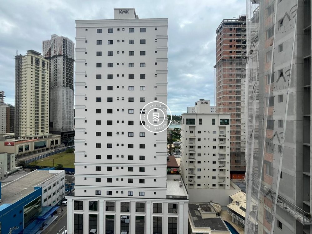 Apartamento novo no Centro de Itapema