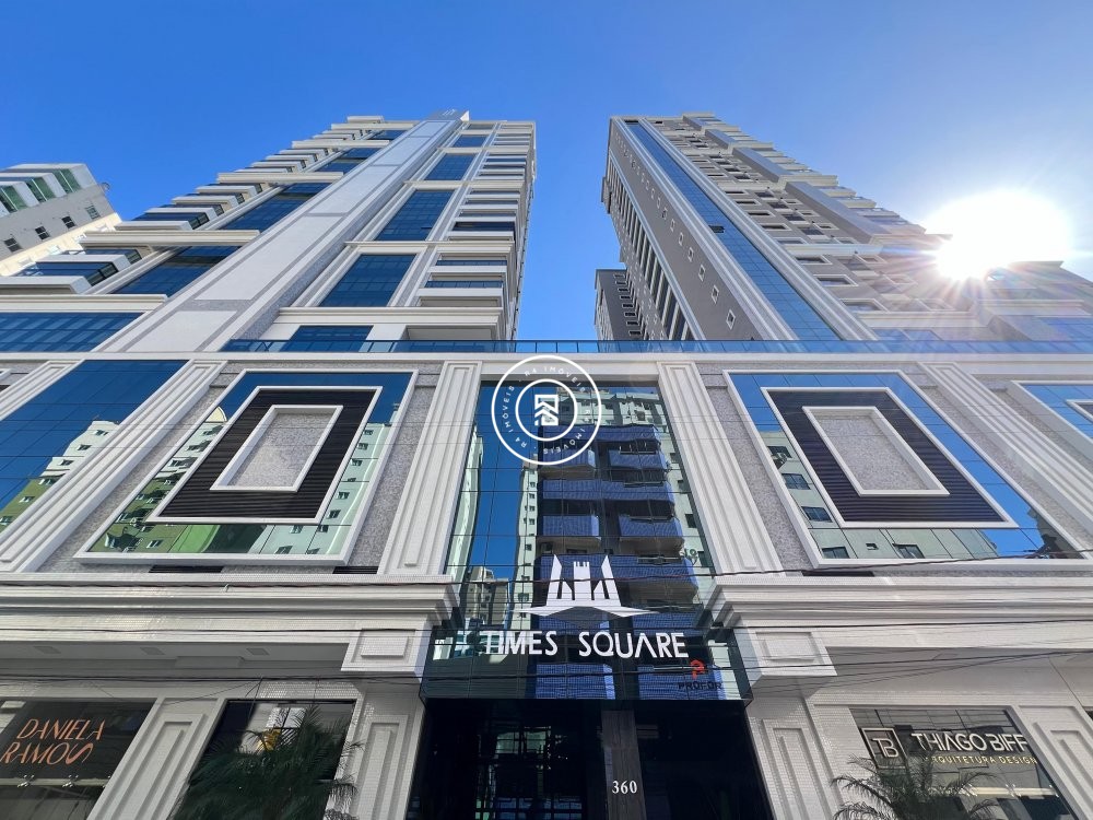 Apto novo de alto padr�o