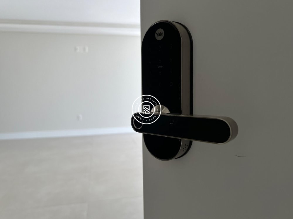 Apto novo de alto padr�o