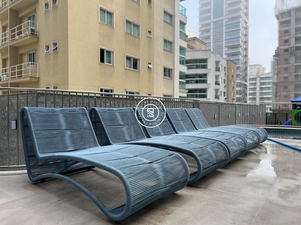 Apto novo de alto padr�o