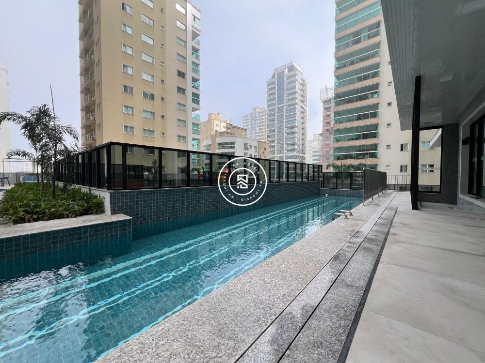 Apto novo de alto padr�o