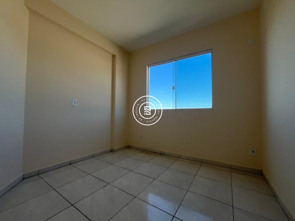 Apartamento com dois dormit�rios no Morretes