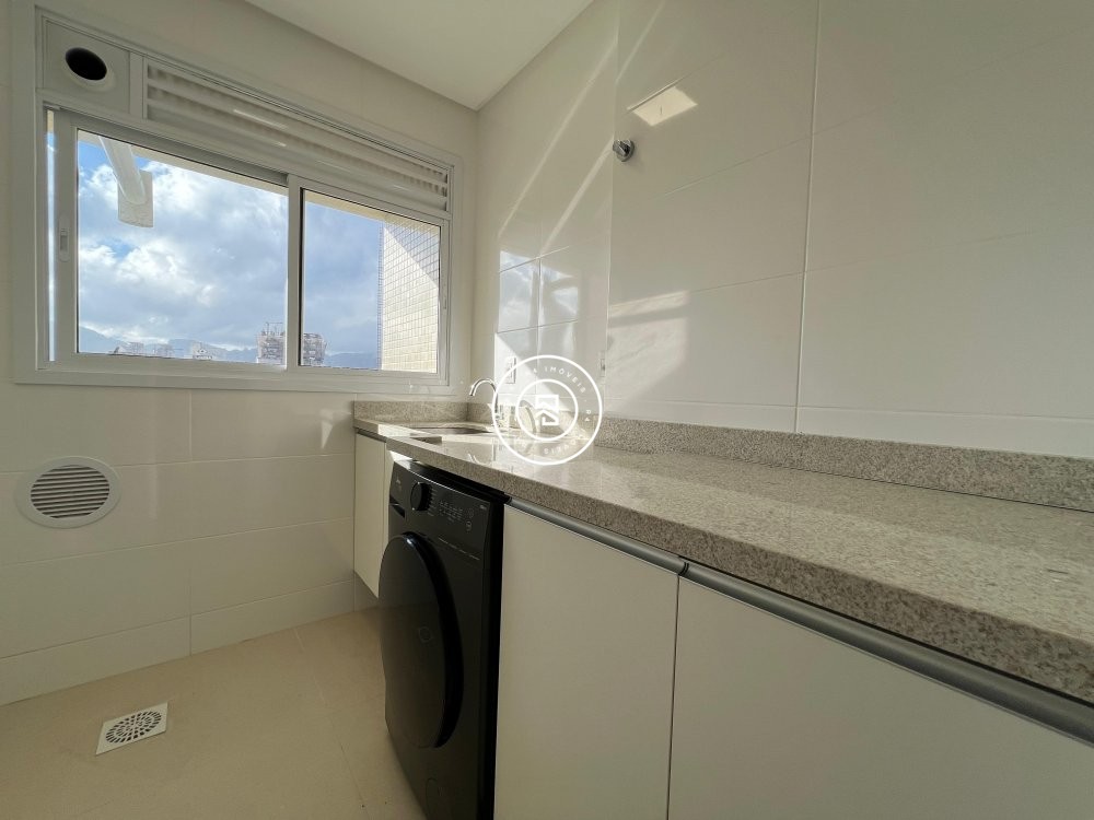 Apto mobiliado e decorado no Centro da cidade