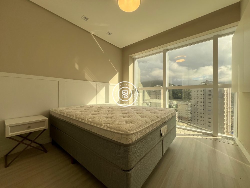 Apto mobiliado e decorado no Centro da cidade