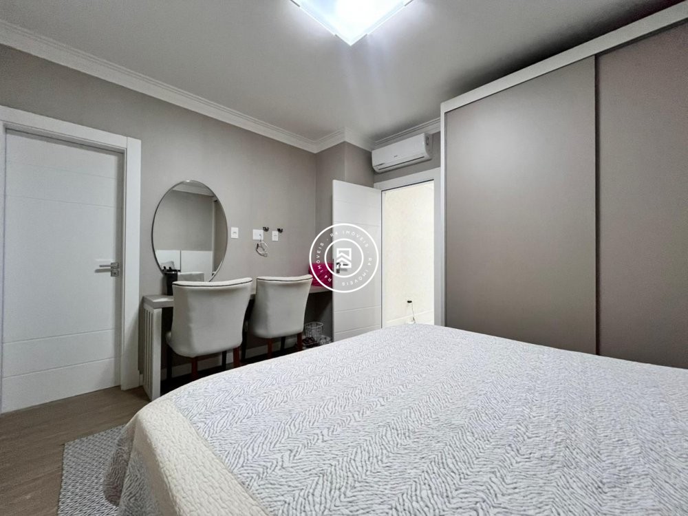 Lindo apartamento mobiliado em Itapema