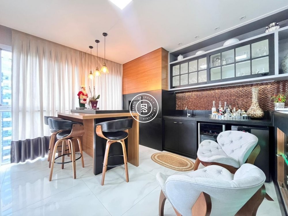 Lindo apartamento mobiliado em Itapema