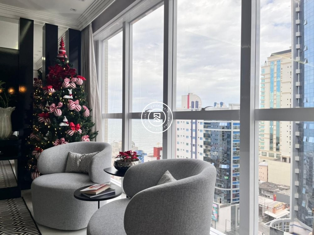 Lindo apartamento mobiliado em Itapema