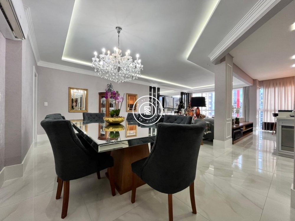 Lindo apartamento mobiliado em Itapema