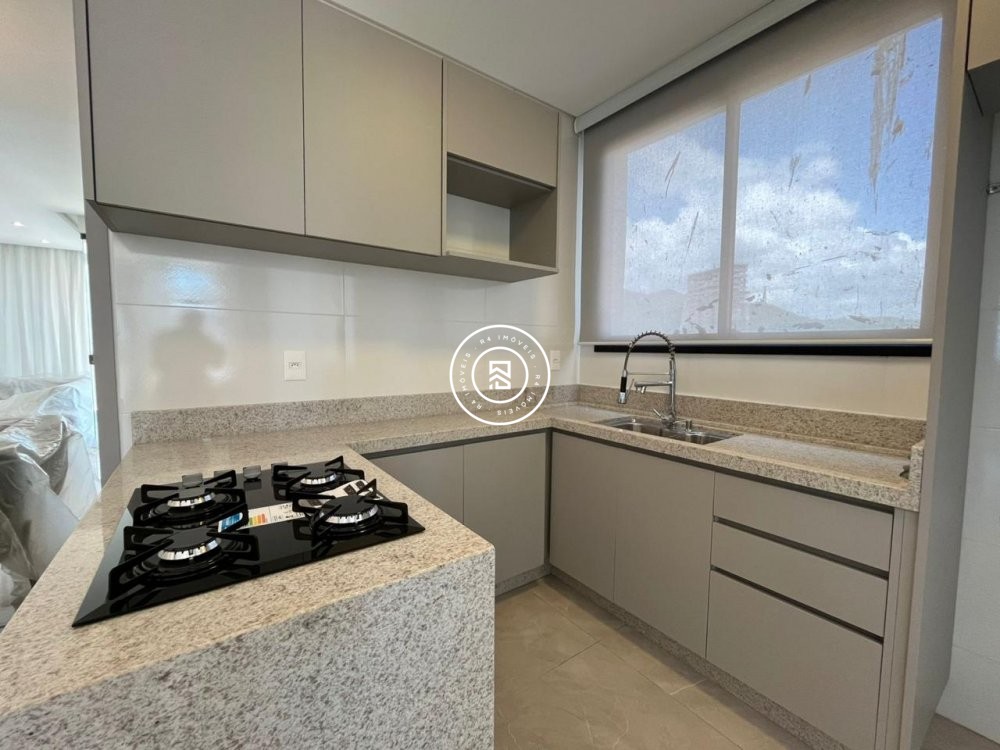 Apartamento mobiliado no Perequ�