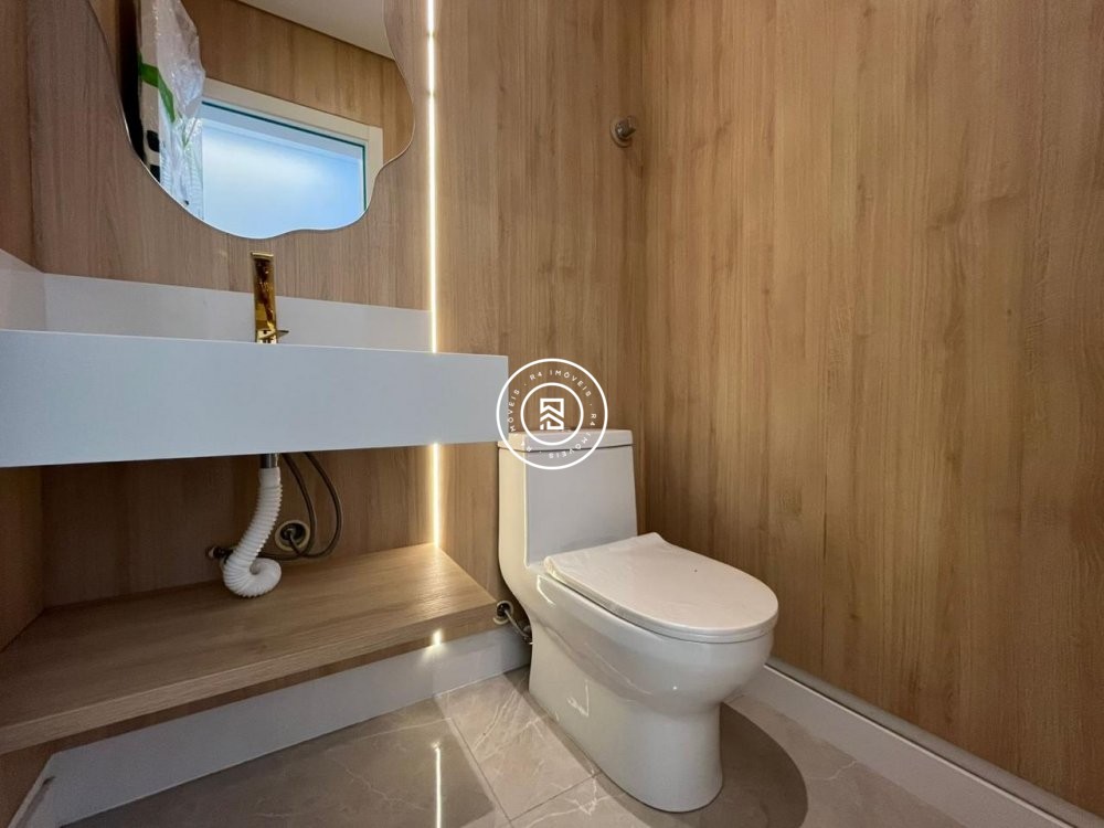 Apartamento mobiliado no Perequ�