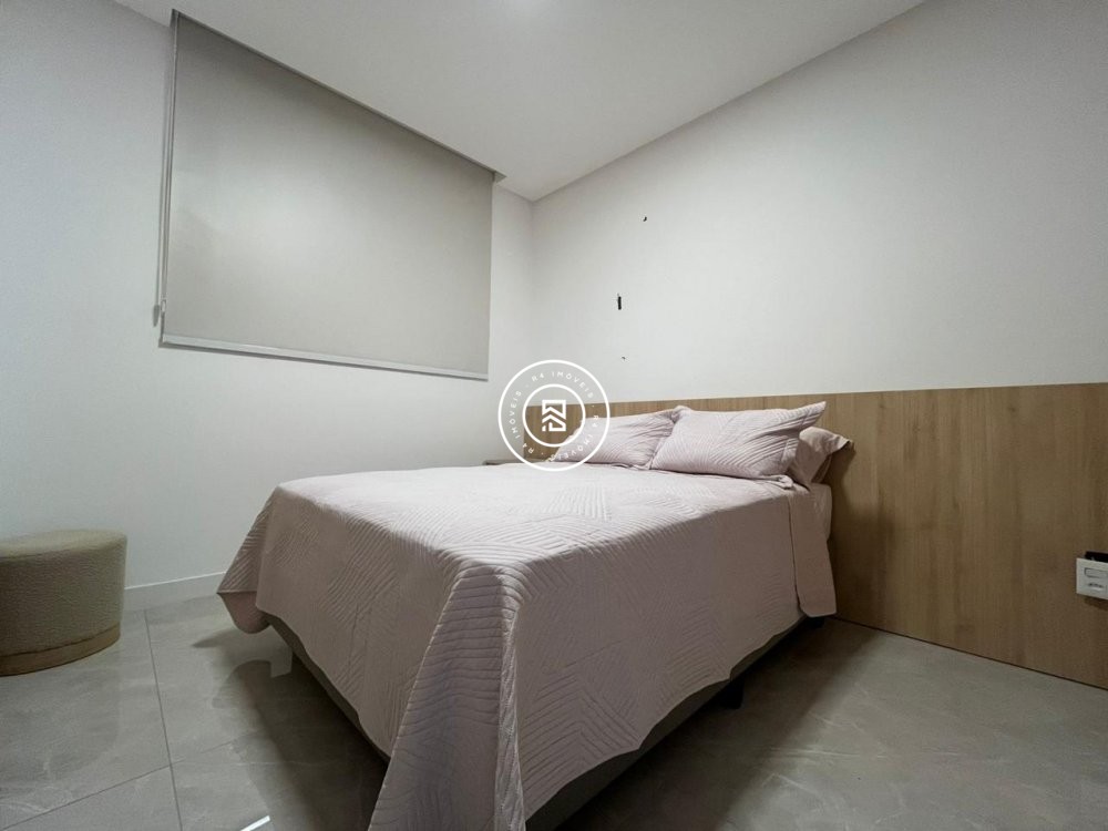 Apartamento mobiliado no Perequ�