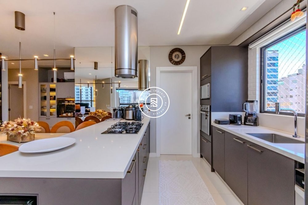 Lindo apartamento pr�ximo ao P�er