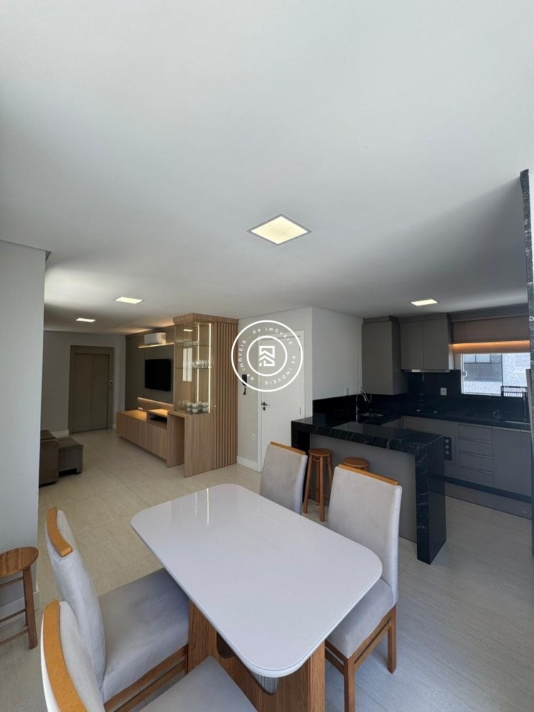 Lindo apartamento a 150m do mar