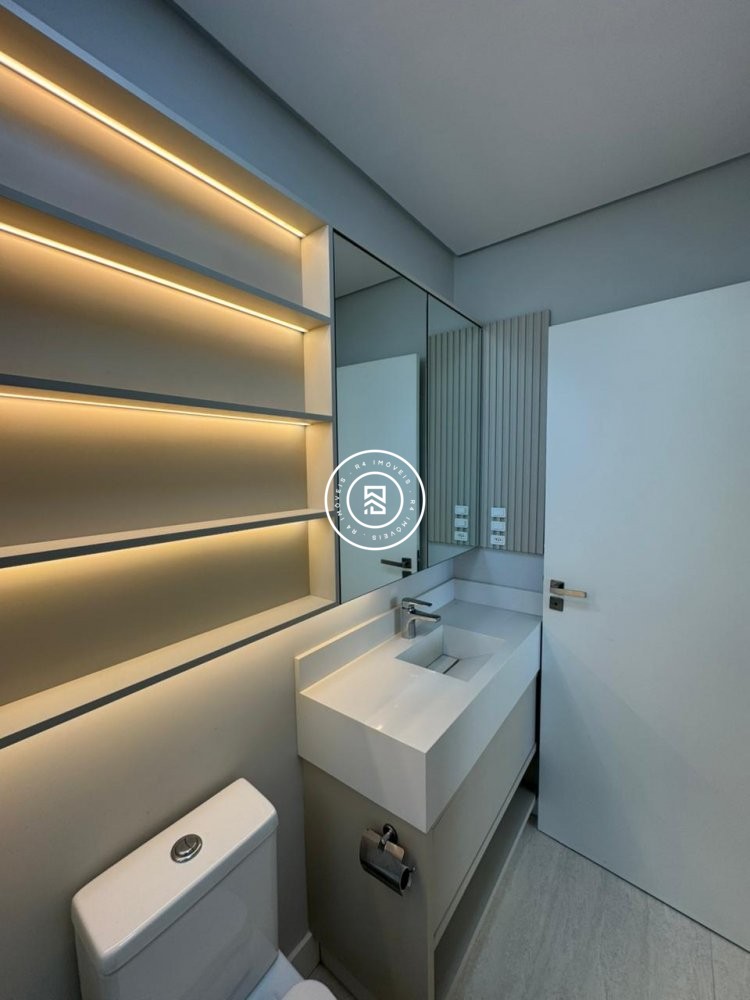 Lindo apartamento a 150m do mar
