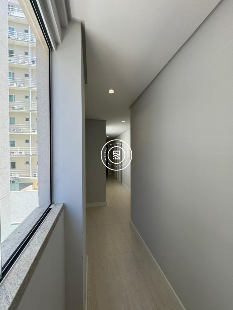 Lindo apartamento a 150m do mar