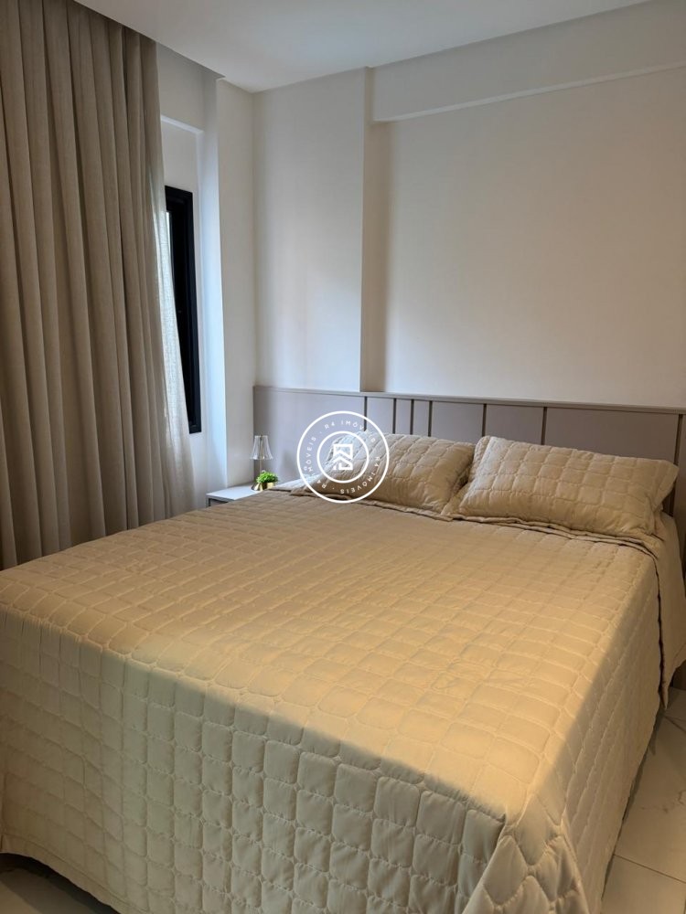 Apartamento finamente mobiliado
