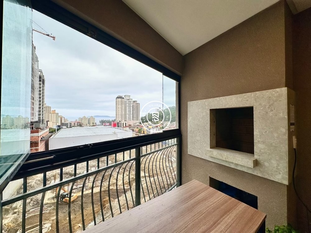 Excelente apartamento em Itapema