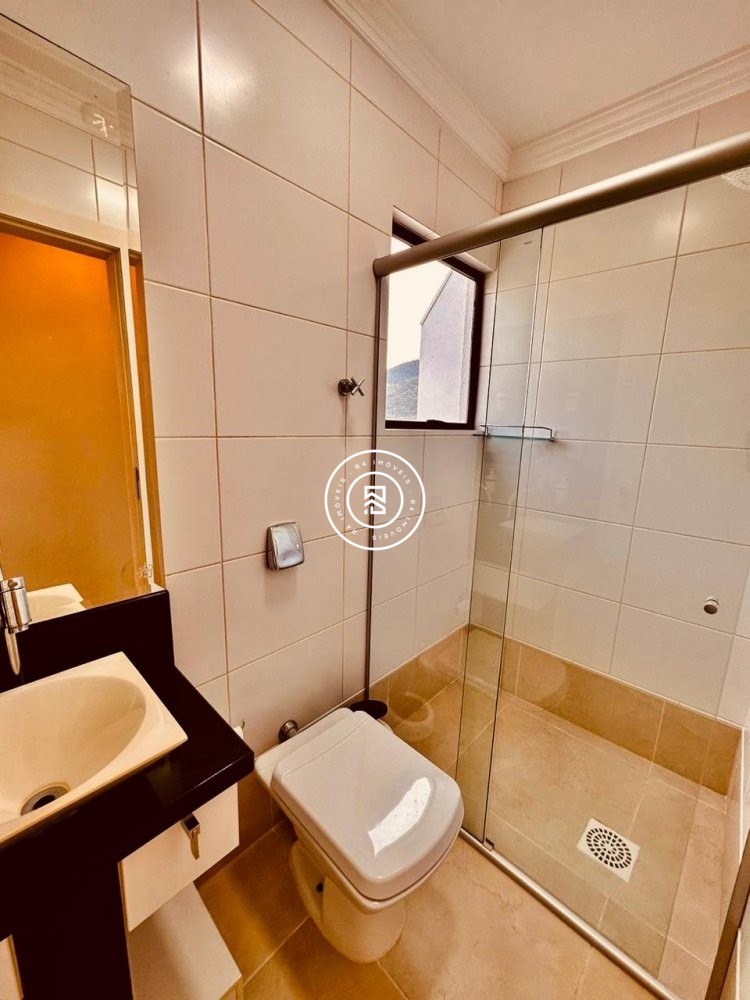 Apartamento mobiliado na Av Nereu Ramos