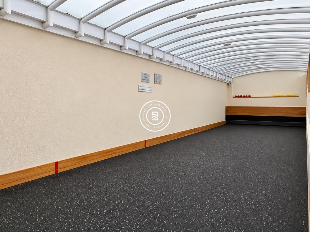 Apartamento mobiliado na Meia Praia