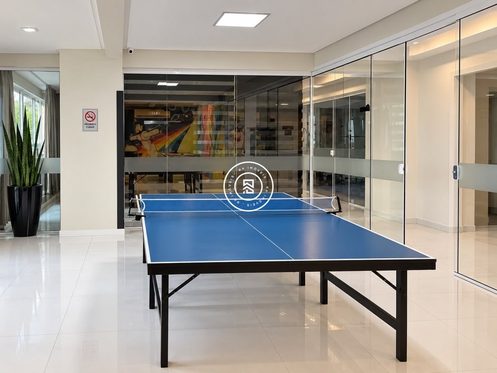 Apartamento mobiliado na Meia Praia