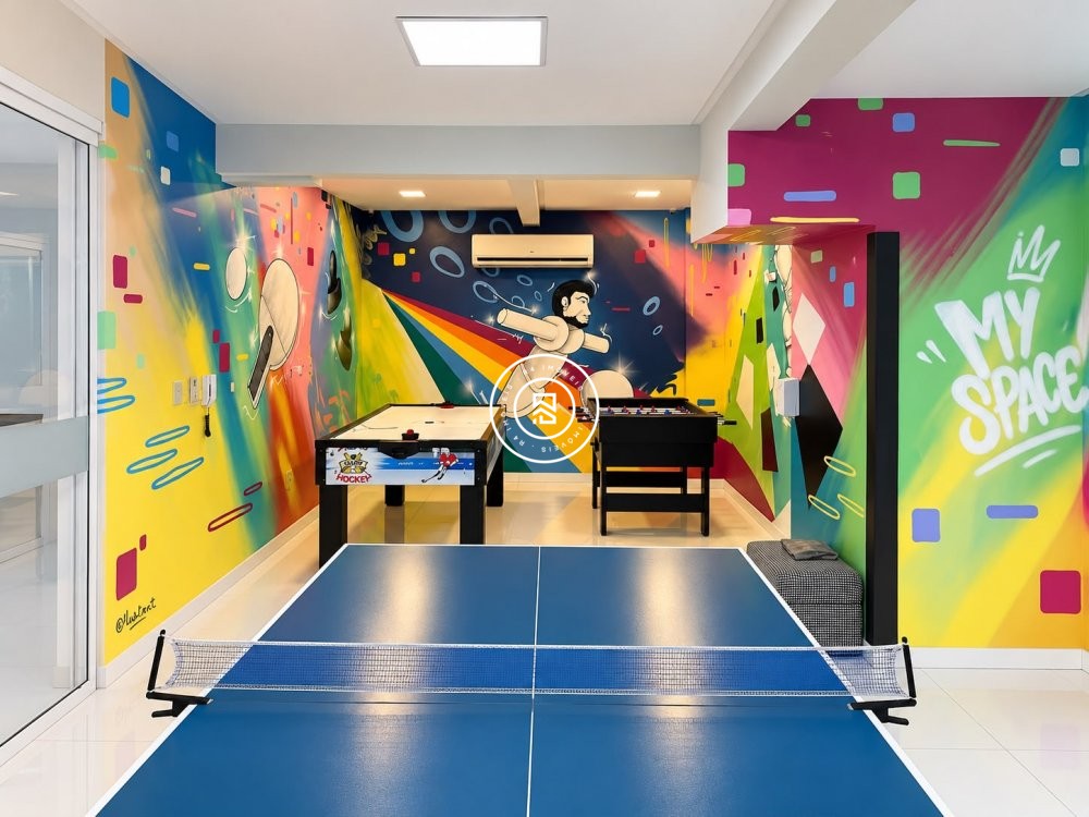 Apartamento mobiliado na Meia Praia