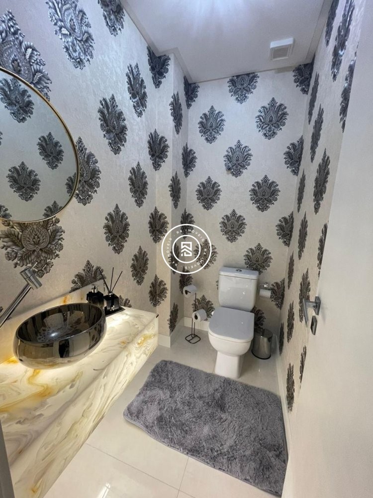 Apartamento Prox. Shopping Russi Russi, 04 suites,