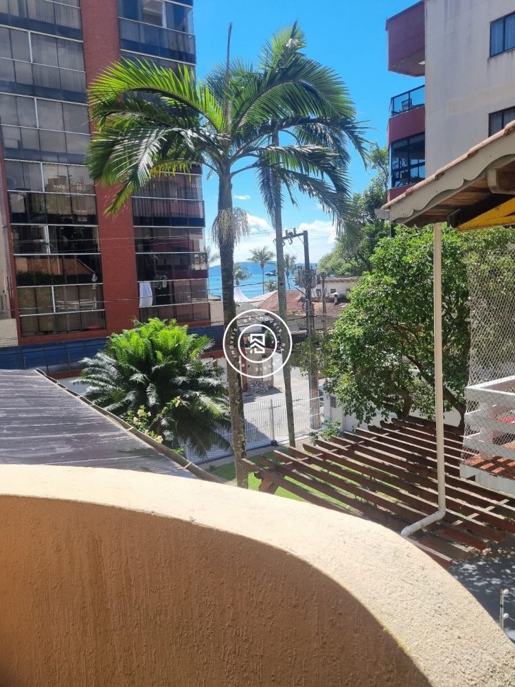 Apartamento no Centro de Itapema