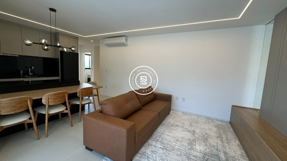 Apartamento mobiliado no Perequ�