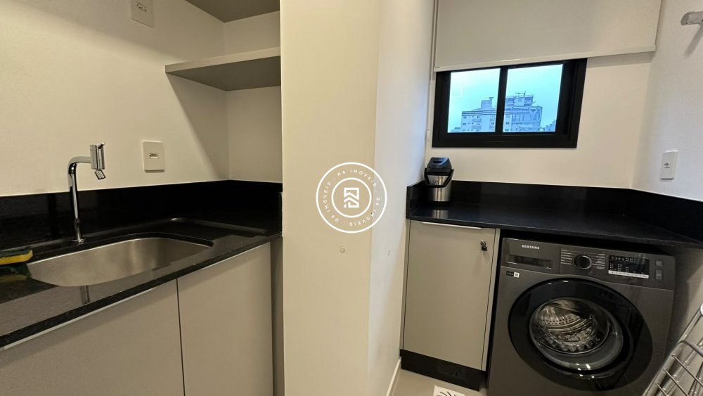 Apartamento mobiliado no Perequ�