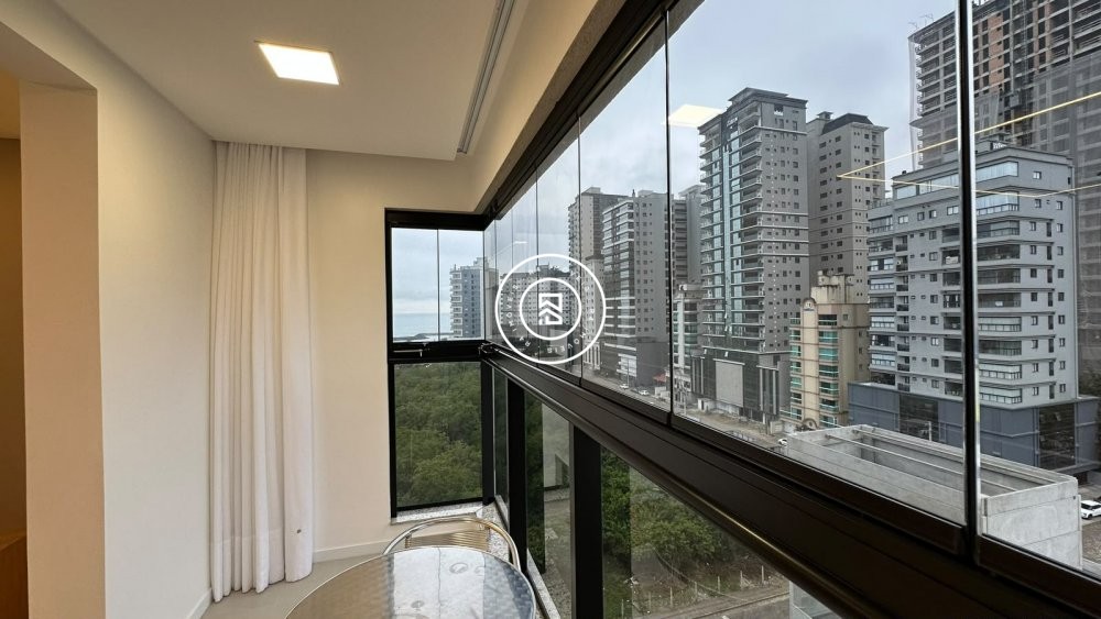 Apartamento mobiliado no Perequ�