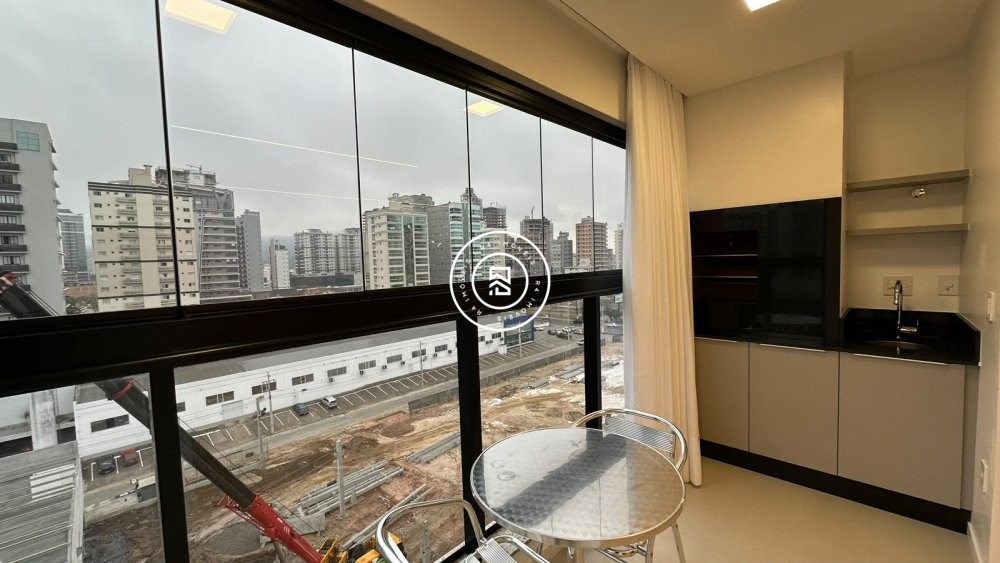 Apartamento mobiliado no Perequ�